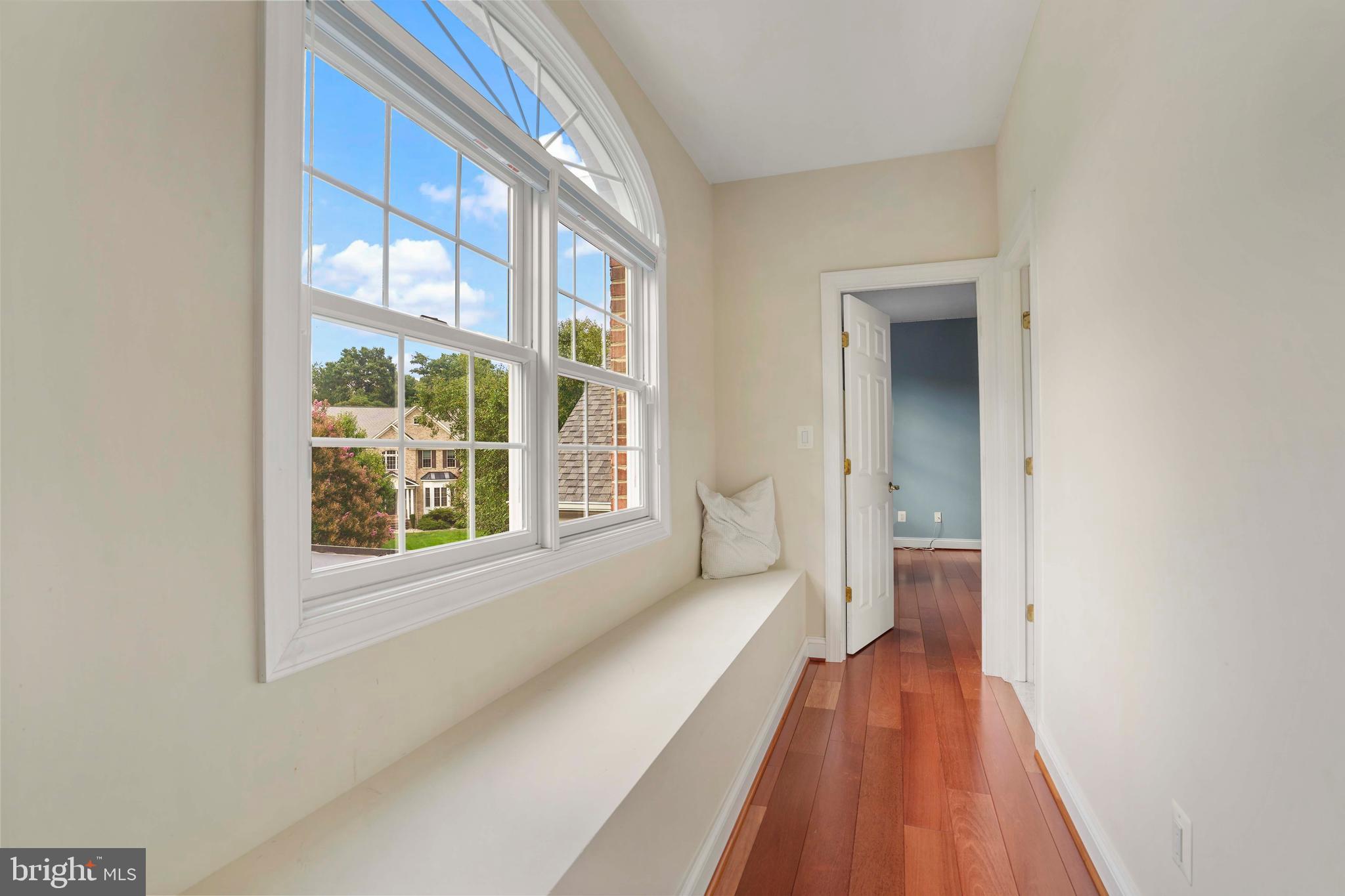 THOMPSONS CREST - Residential