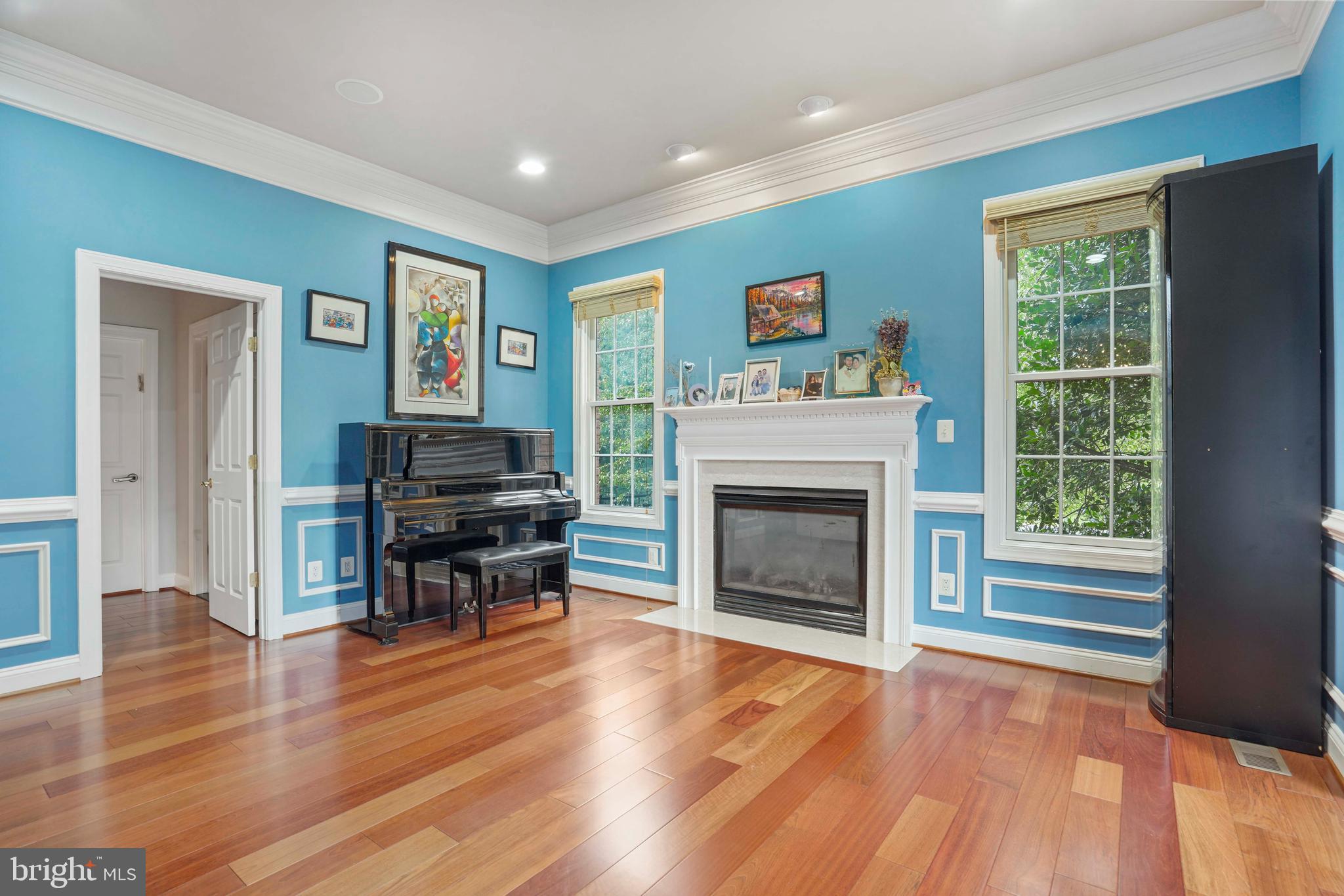 THOMPSONS CREST - Residential