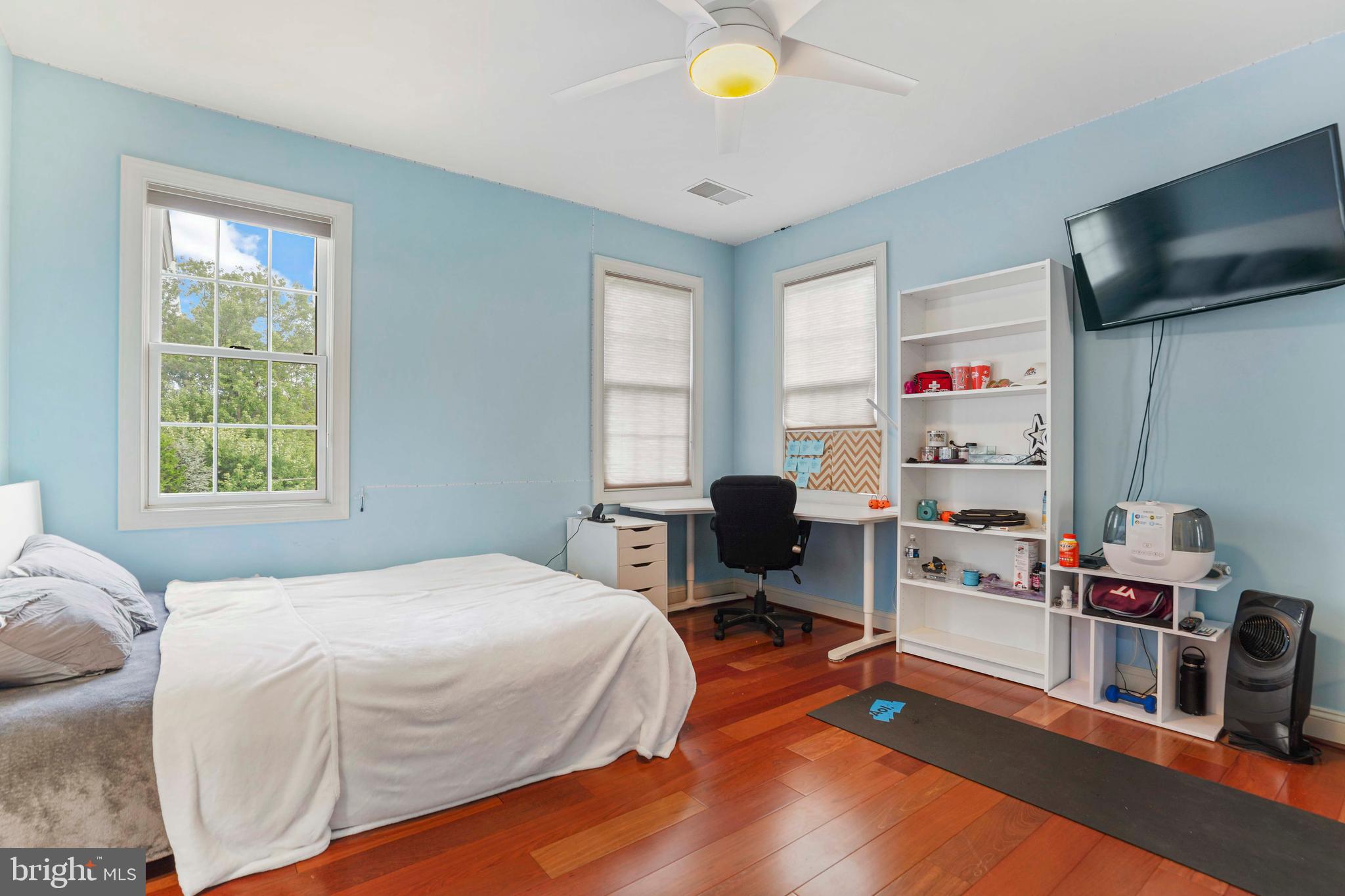 THOMPSONS CREST - Residential