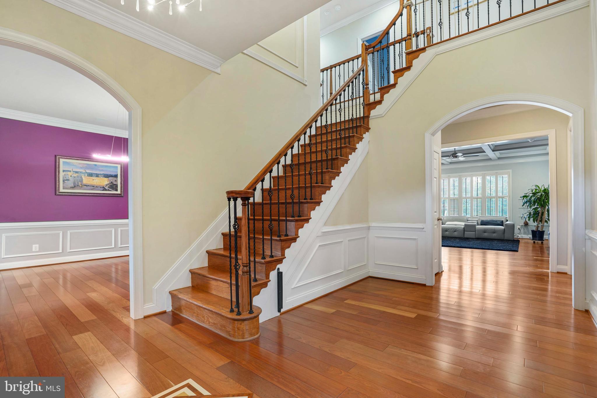 THOMPSONS CREST - Residential