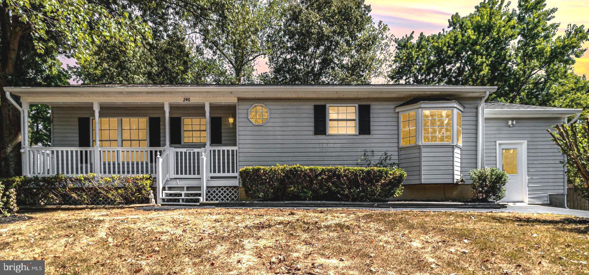 246 VINE PLACE