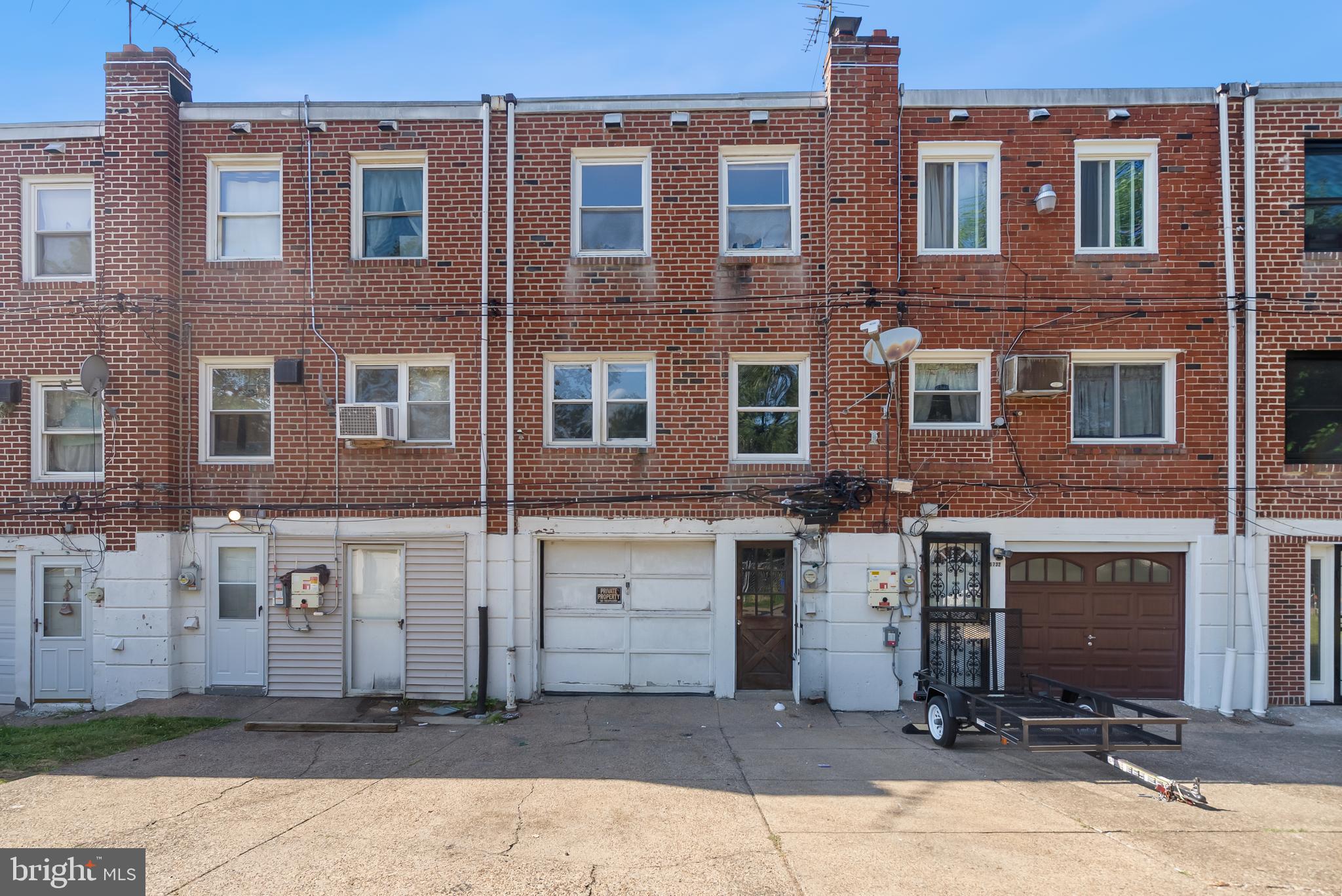 ELMWOOD PARK - Residential