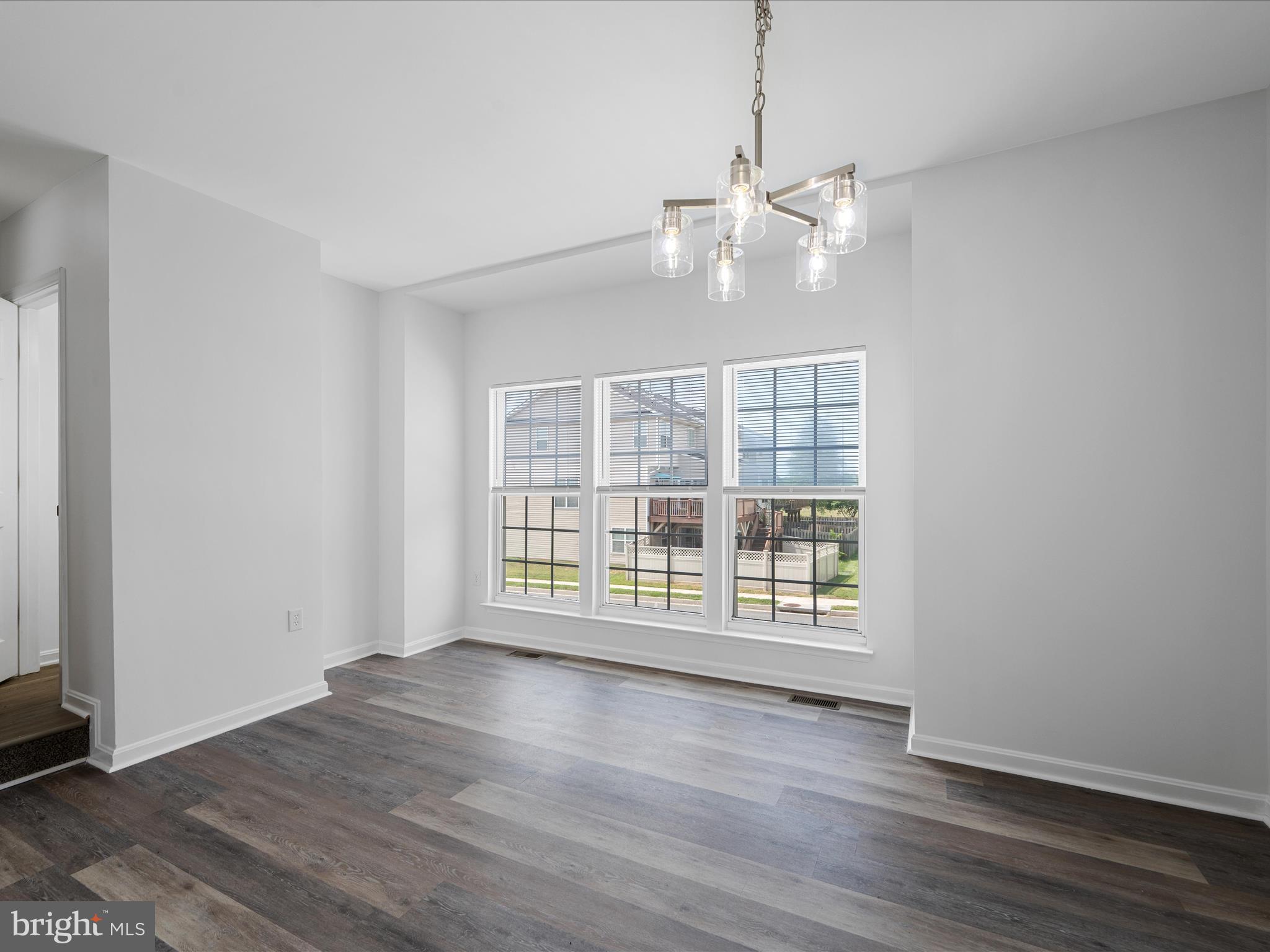 LIBERTY RUN - Residential