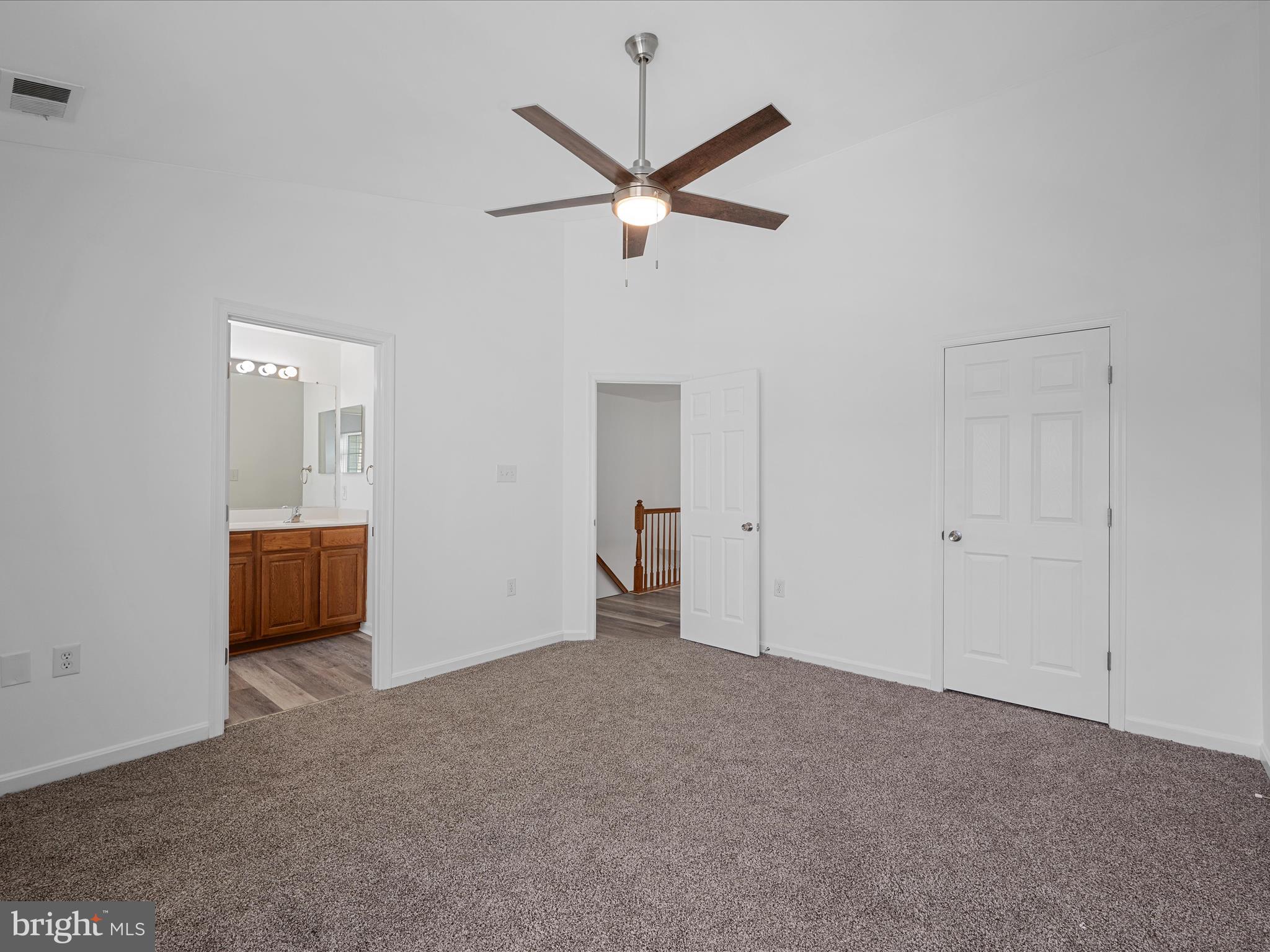 LIBERTY RUN - Residential