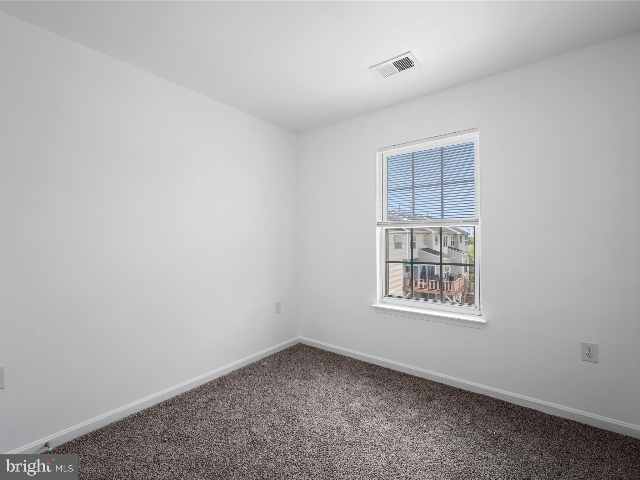 LIBERTY RUN - Residential