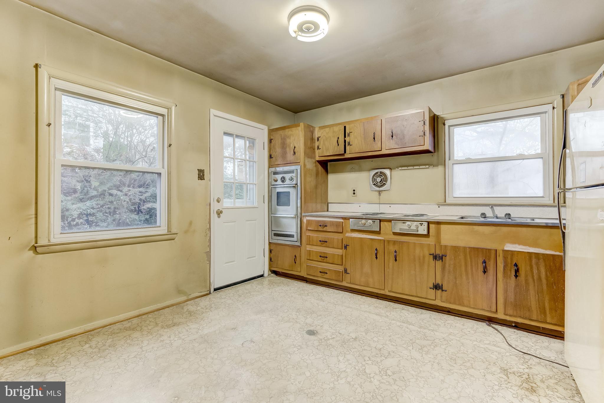 FAIRWAY GARDENS - Residential