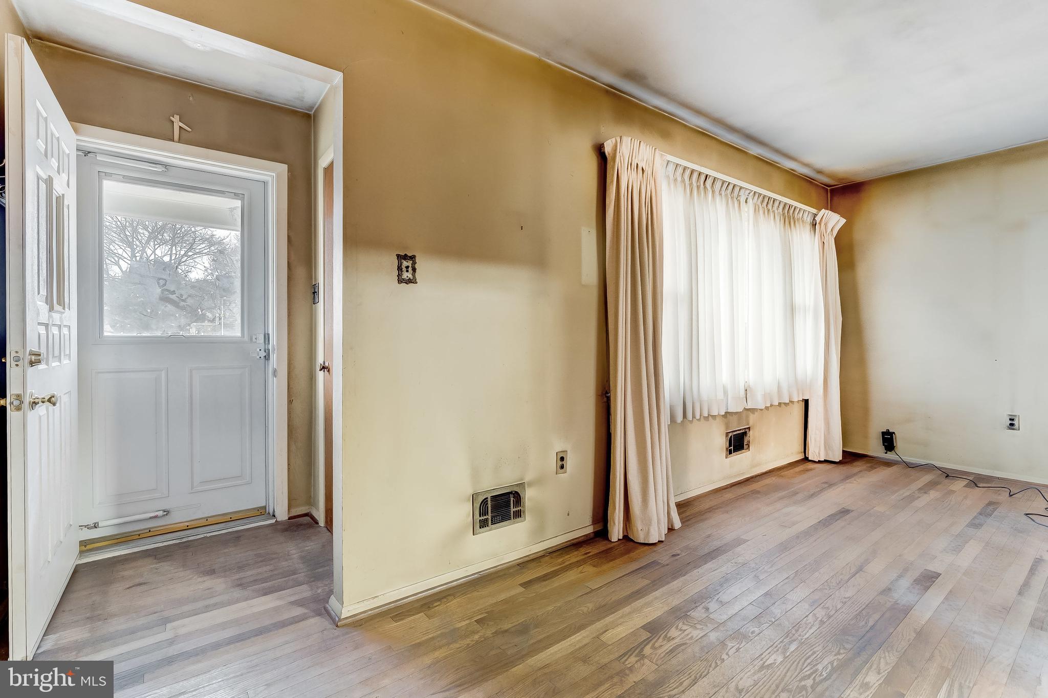 FAIRWAY GARDENS - Residential