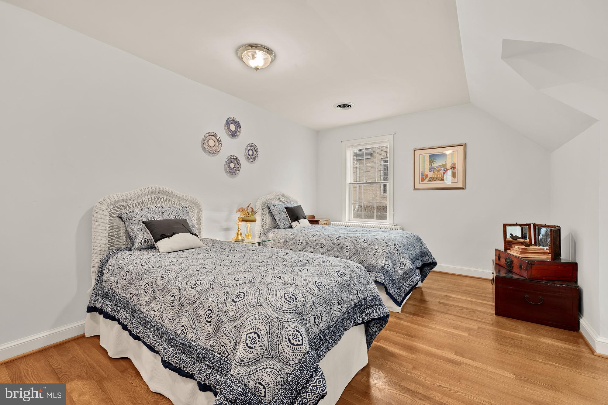 BATTERY PARK - Residential