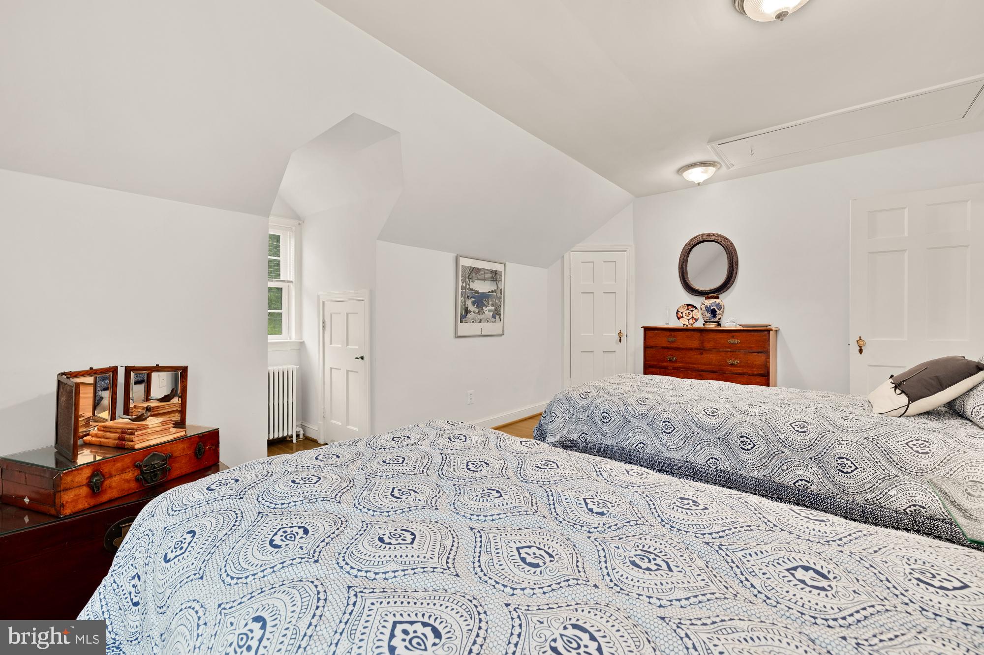 BATTERY PARK - Residential