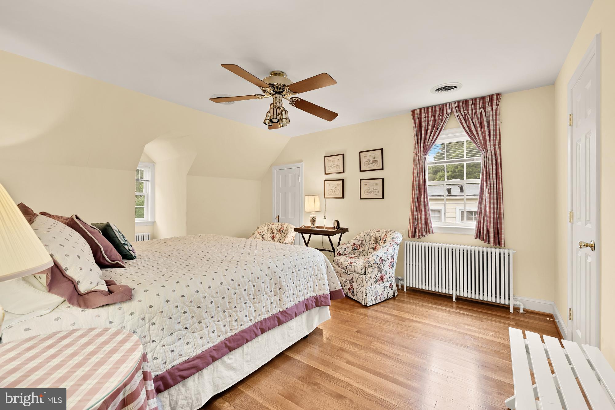 BATTERY PARK - Residential