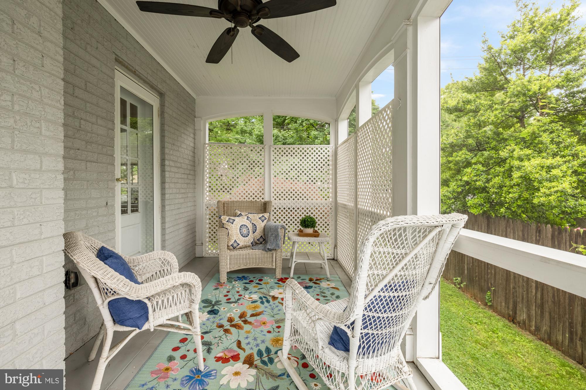 BATTERY PARK - Residential