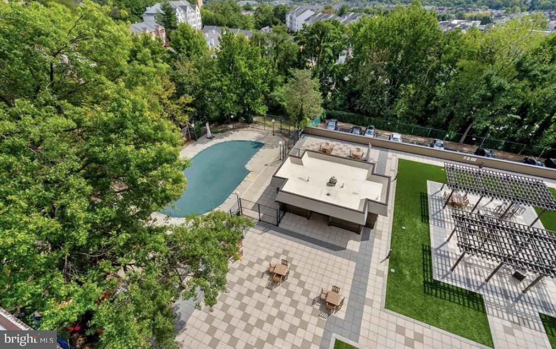 TEMPLETON OF ALEXANDRIA - Residential