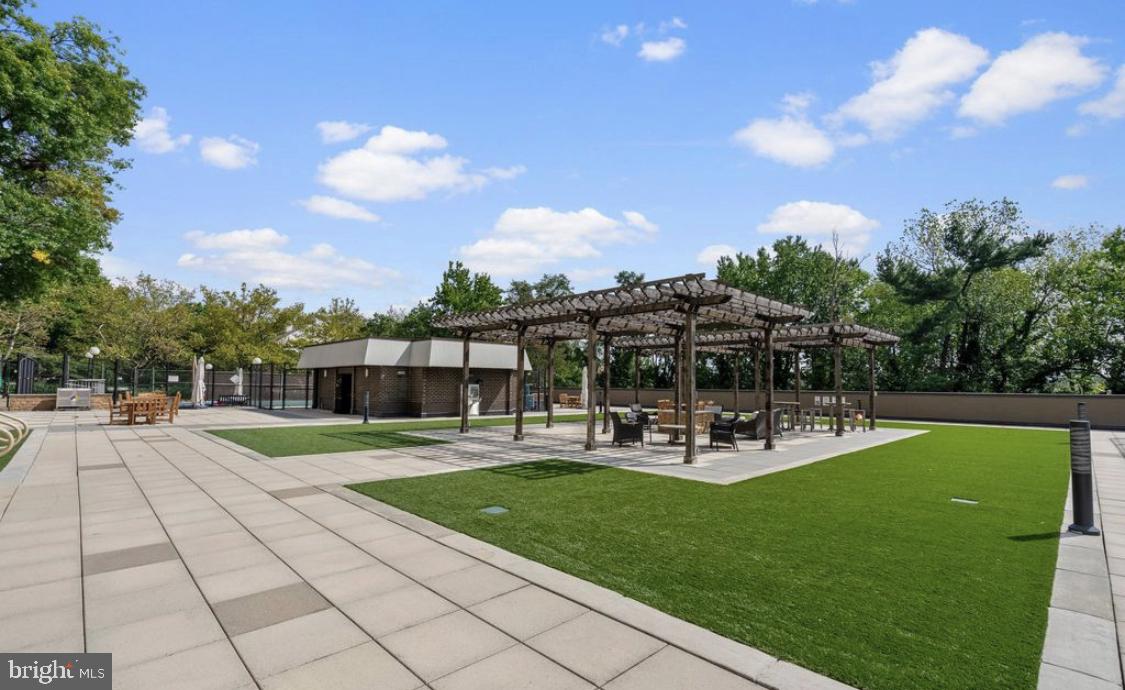 TEMPLETON OF ALEXANDRIA - Residential