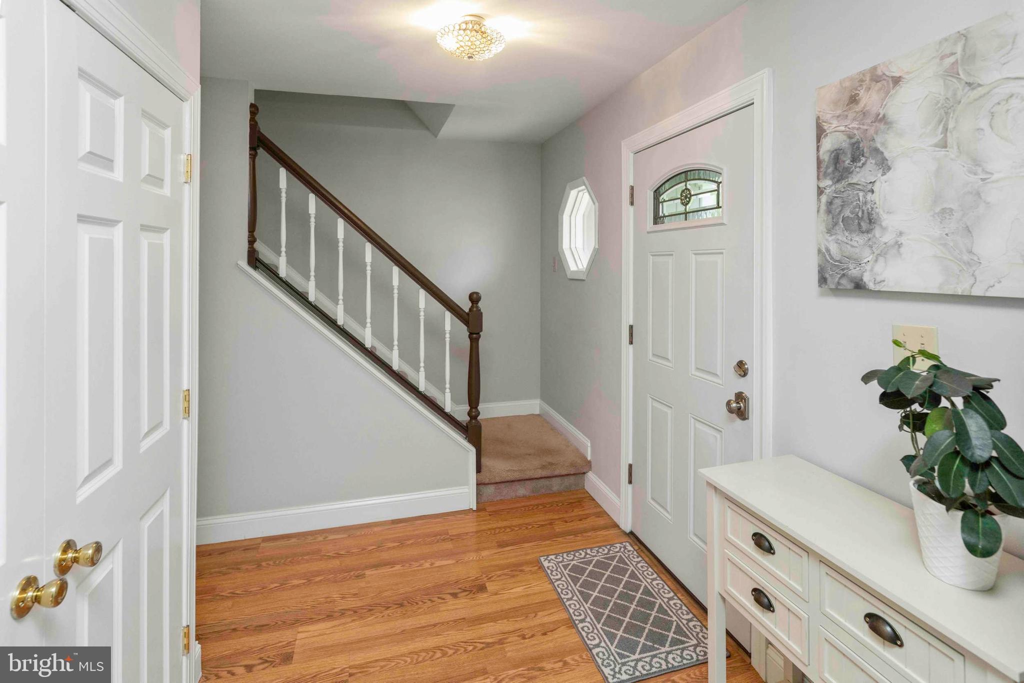 EAGLE MANOR - Residential