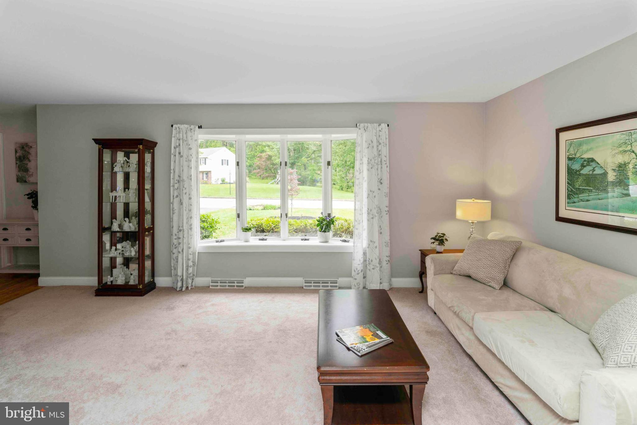 EAGLE MANOR - Residential