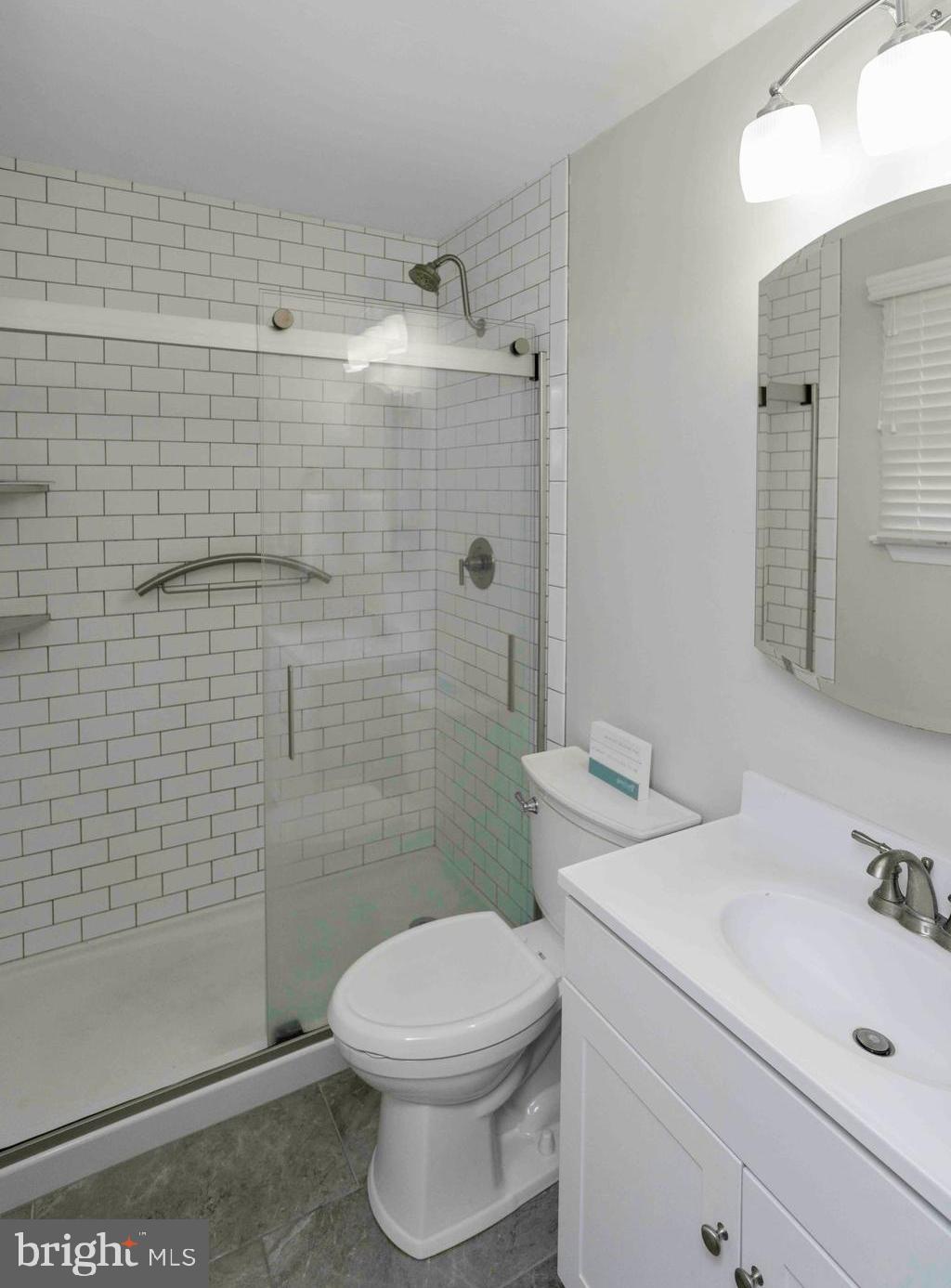 EAGLE MANOR - Residential