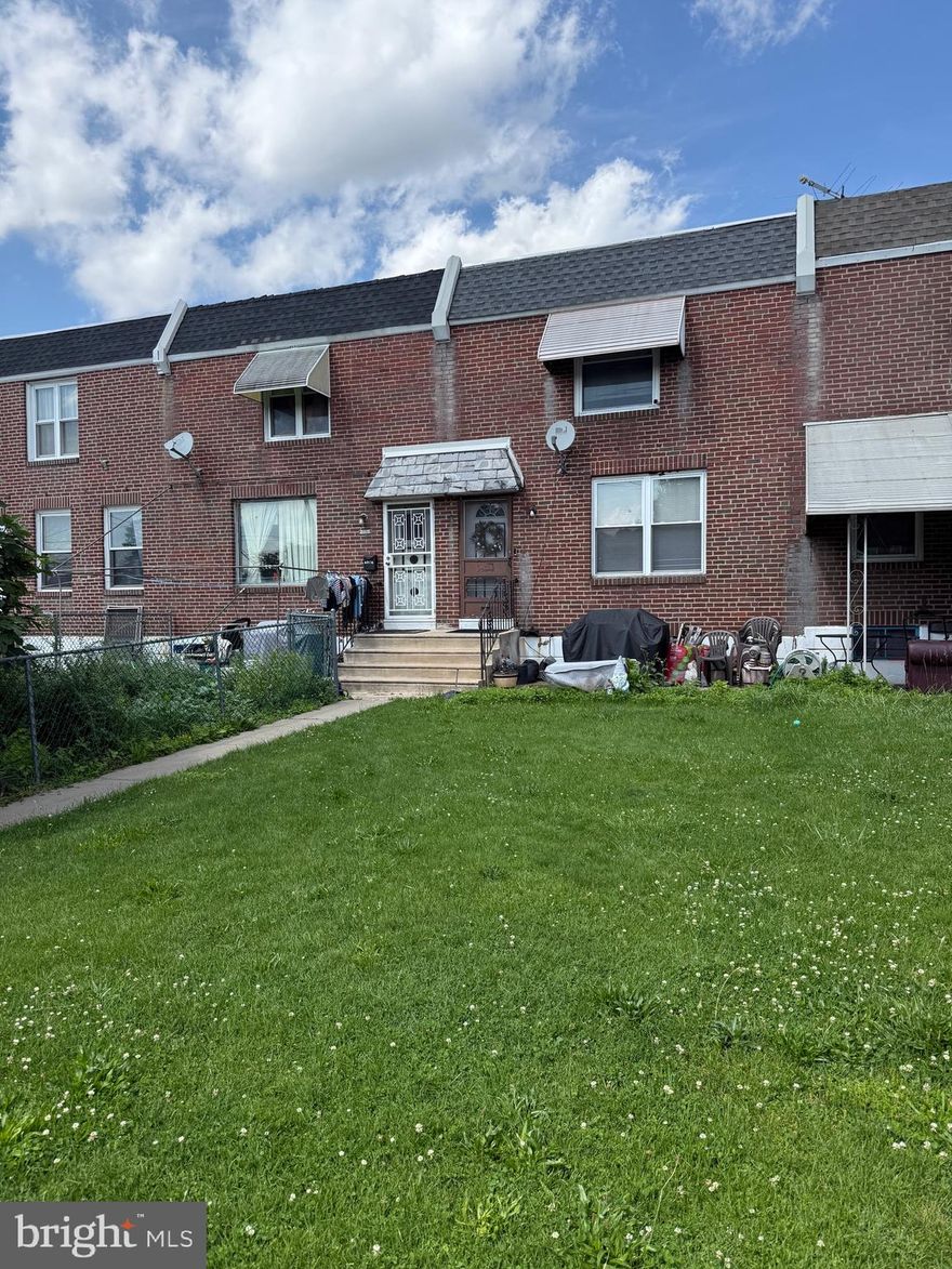 This is a wonderful opportunity in a lovely neighborhood. Traditional 3 bedroom home can be a great investment or primary home!  Tenant occupied presently, and flexible on terms.