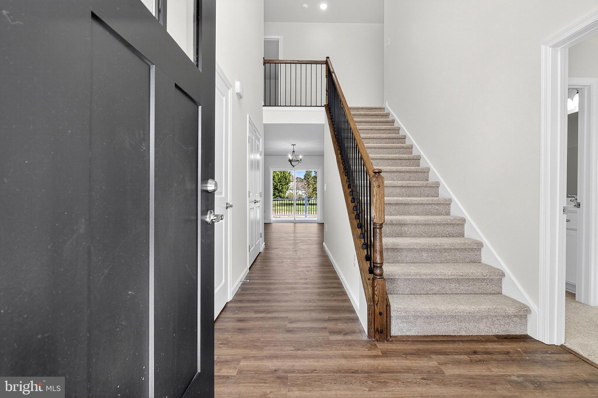 42 GLENOAK COURT