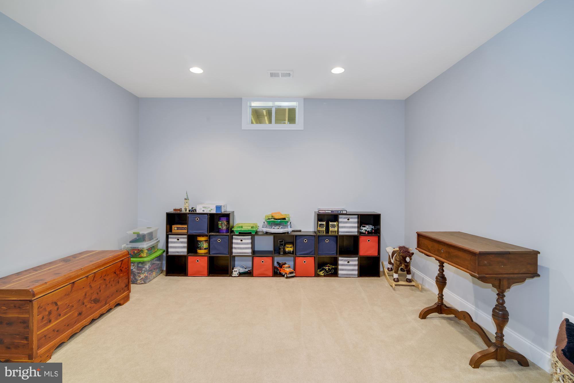 VILLAGES OF PIEDMONT - Residential