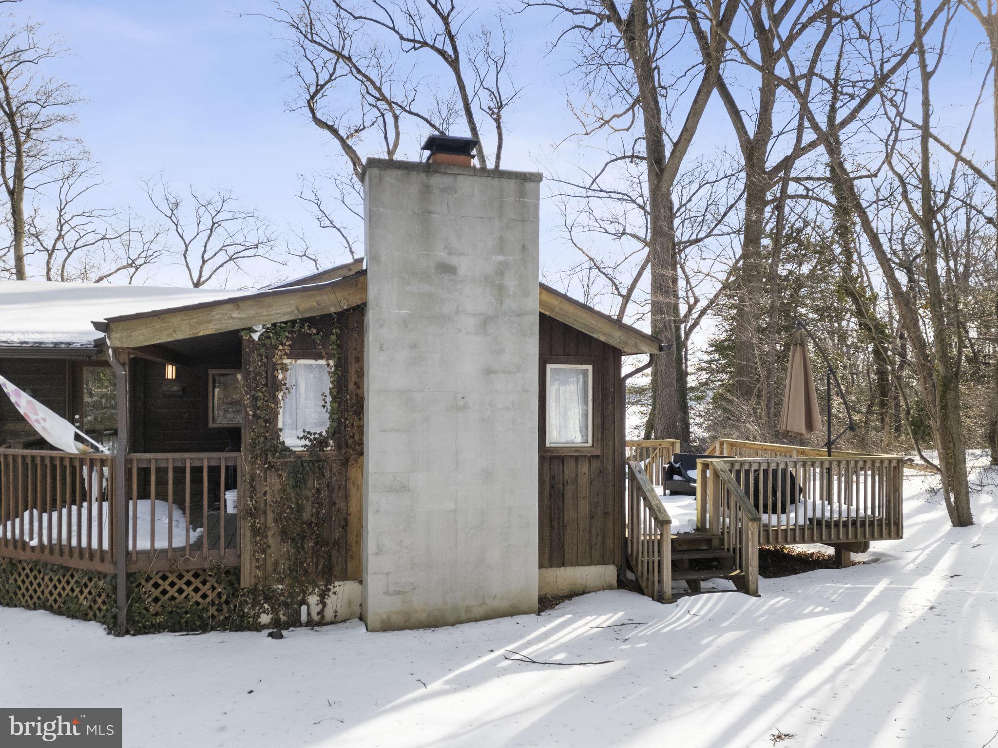 WOODCREST SHORES - Residential