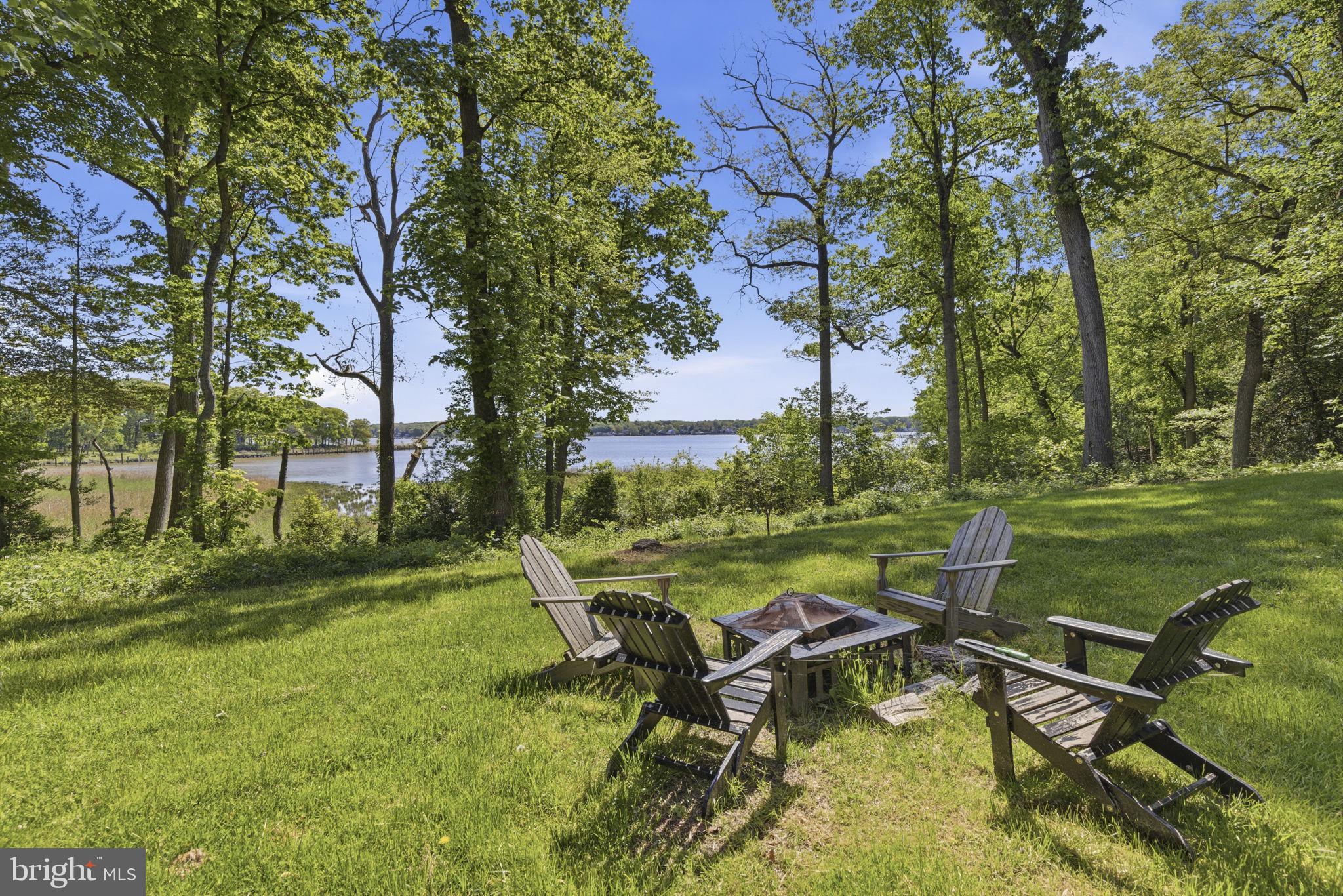 WOODCREST SHORES - Residential