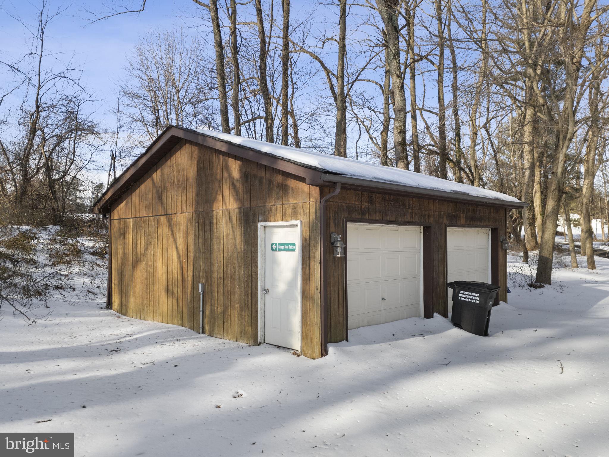 WOODCREST SHORES - Residential