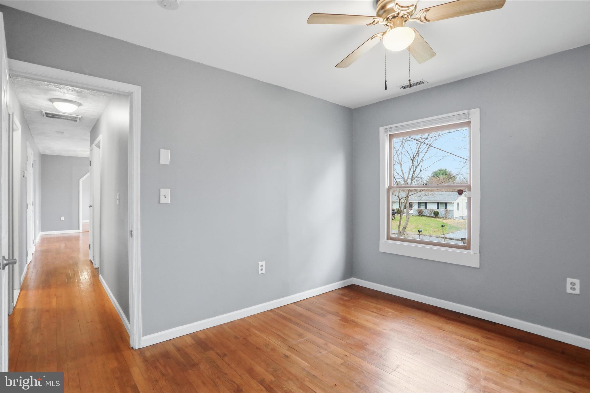 ORCHARD HILLS - Residential Lease