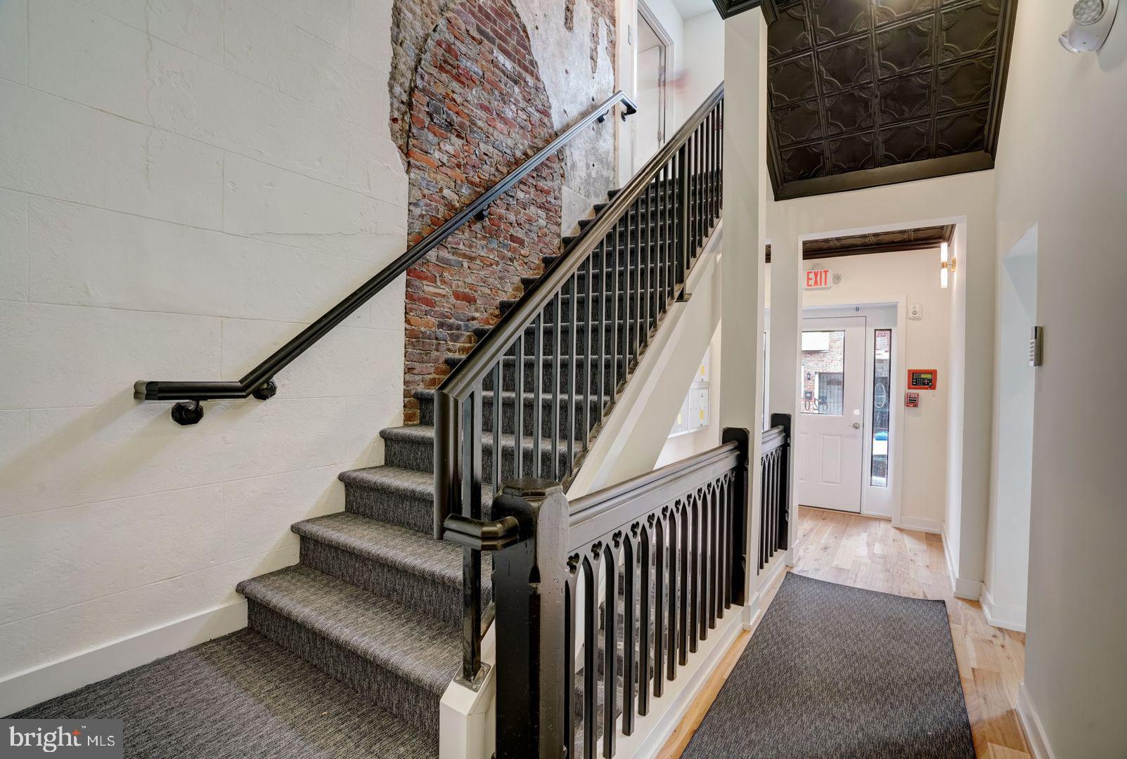 BELLA VISTA - Residential Lease