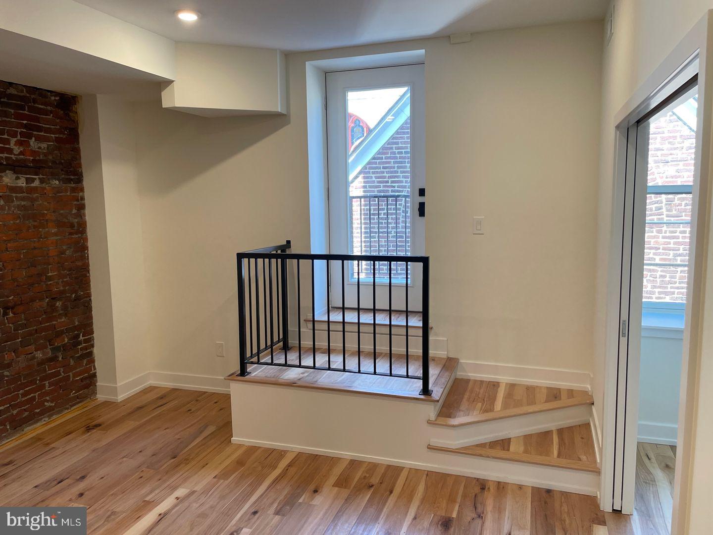 BELLA VISTA - Residential Lease