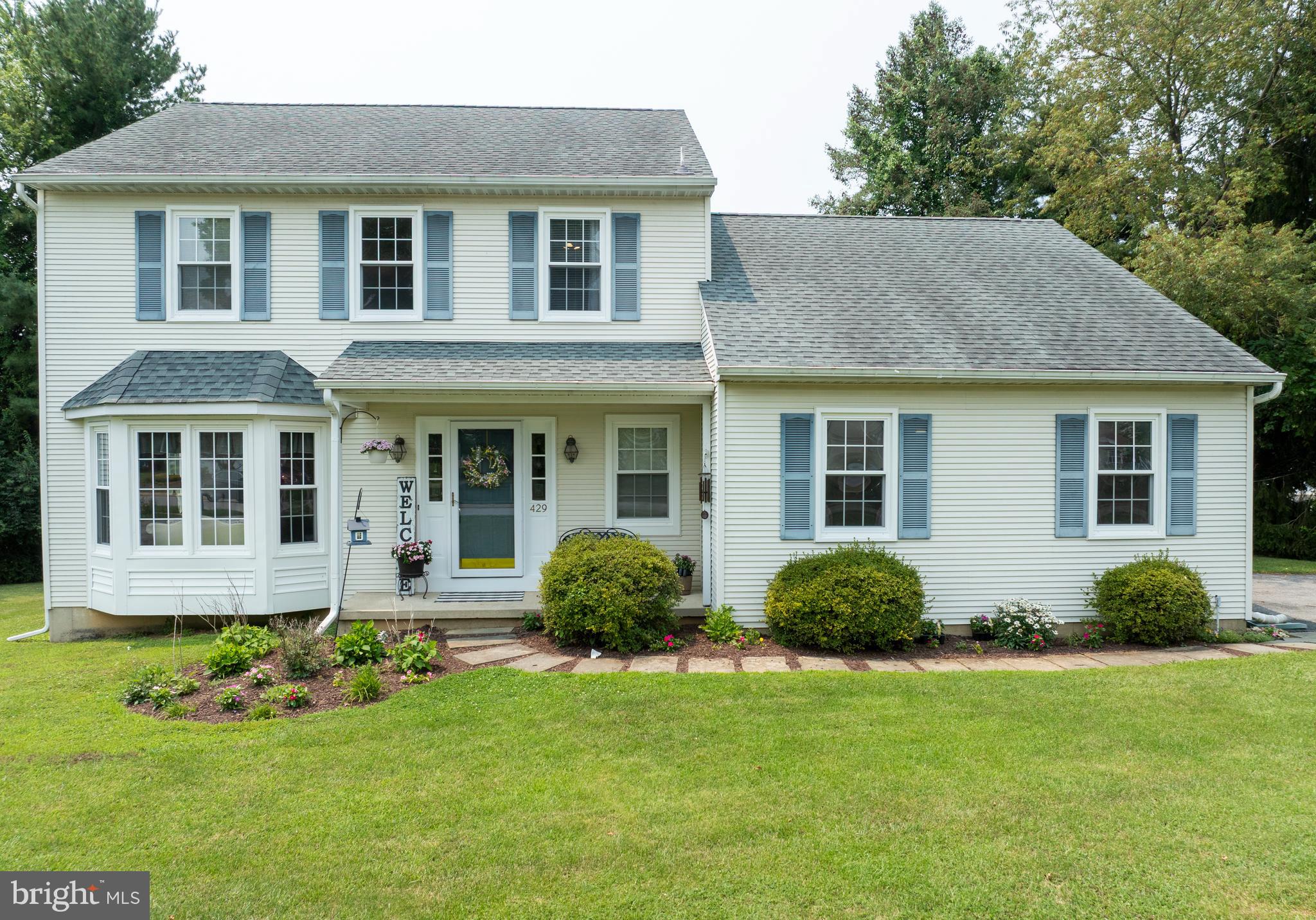 429 DEEP WILLOW DRIVE