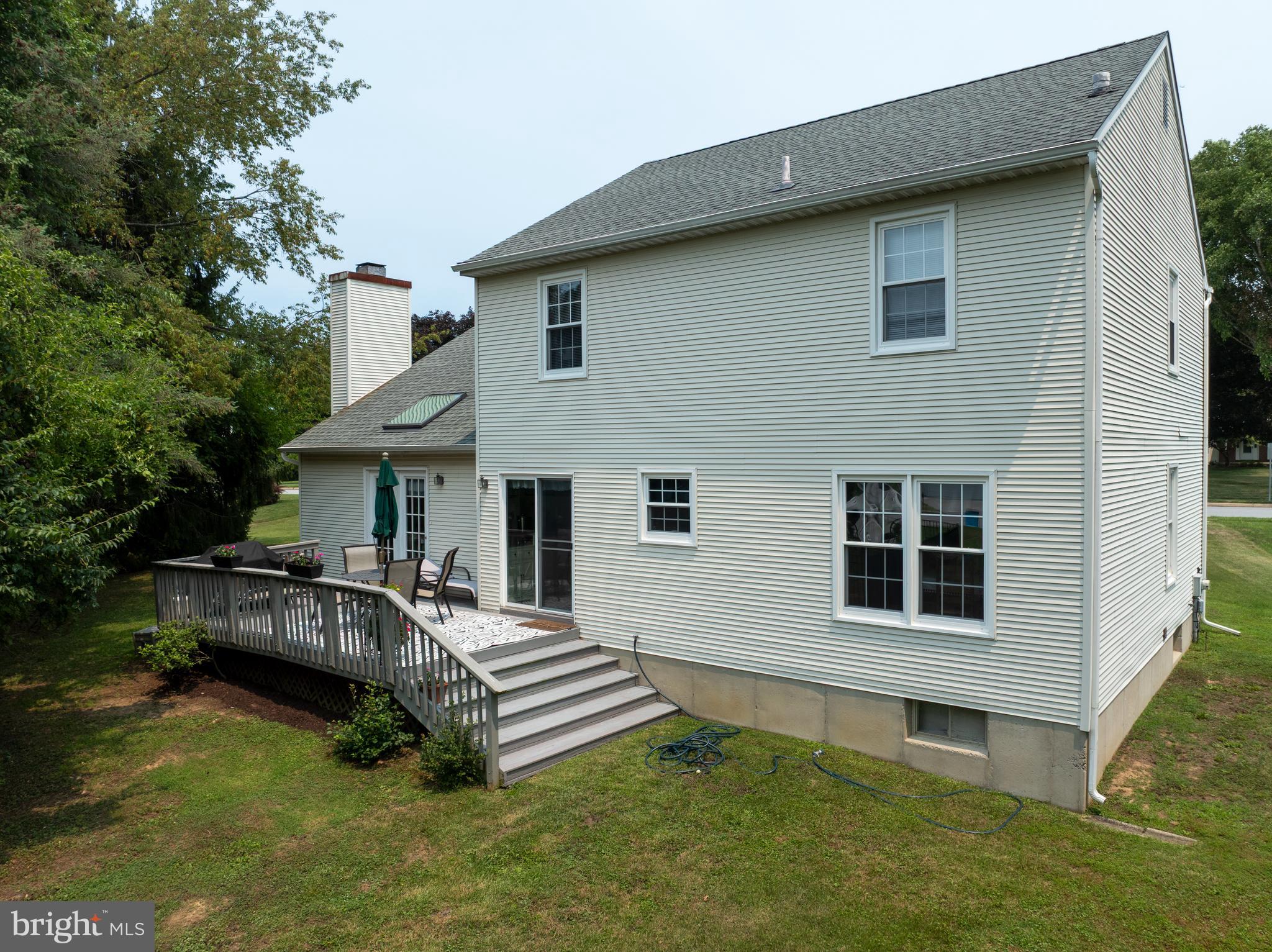 429 DEEP WILLOW DRIVE