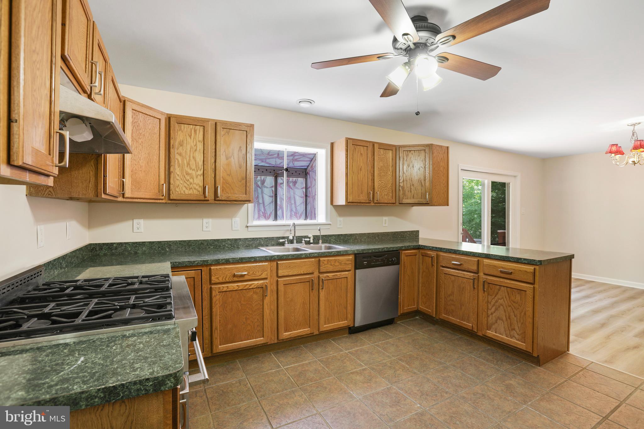 EDEN ESTATES - Residential