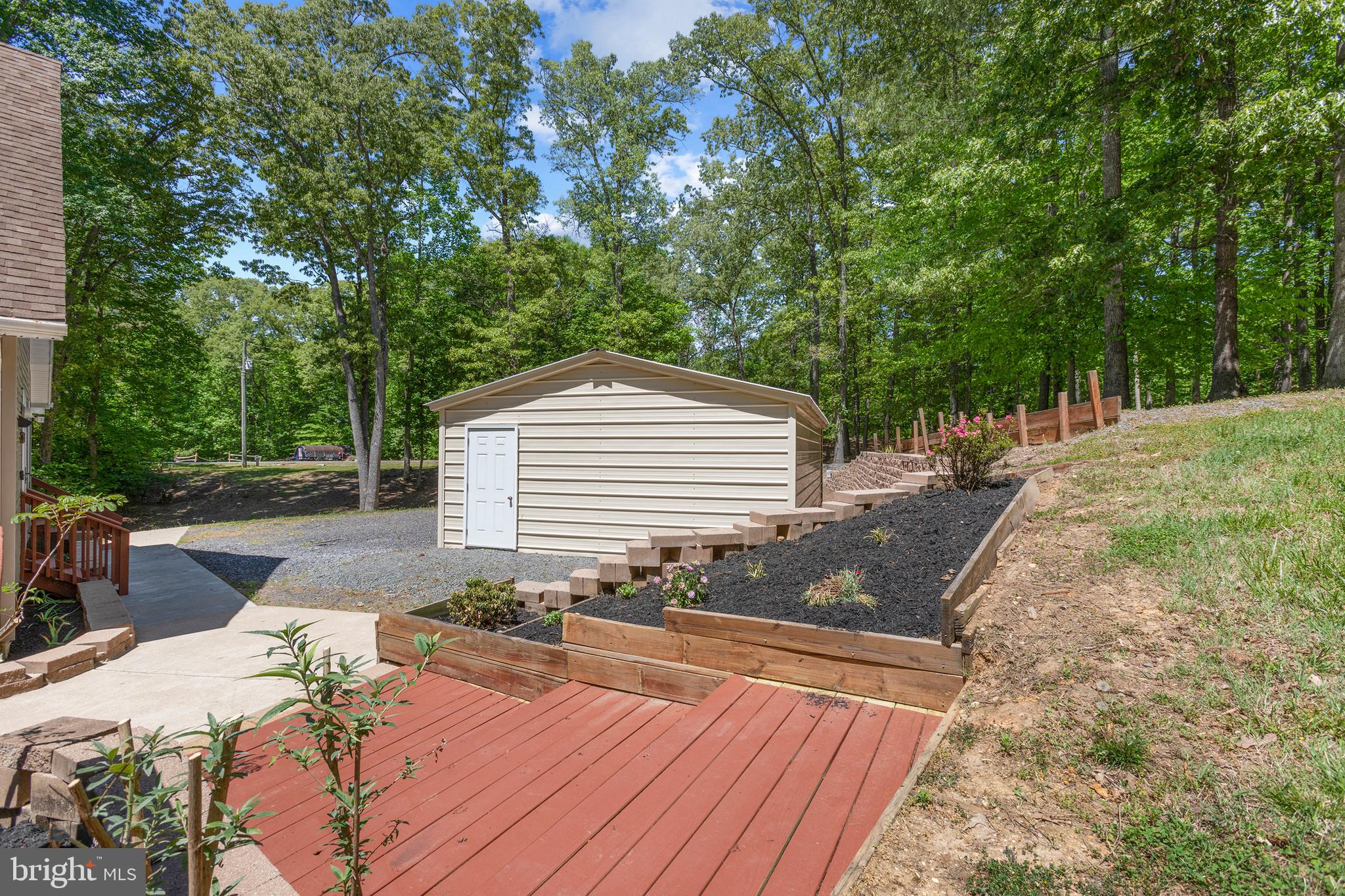 EDEN ESTATES - Residential