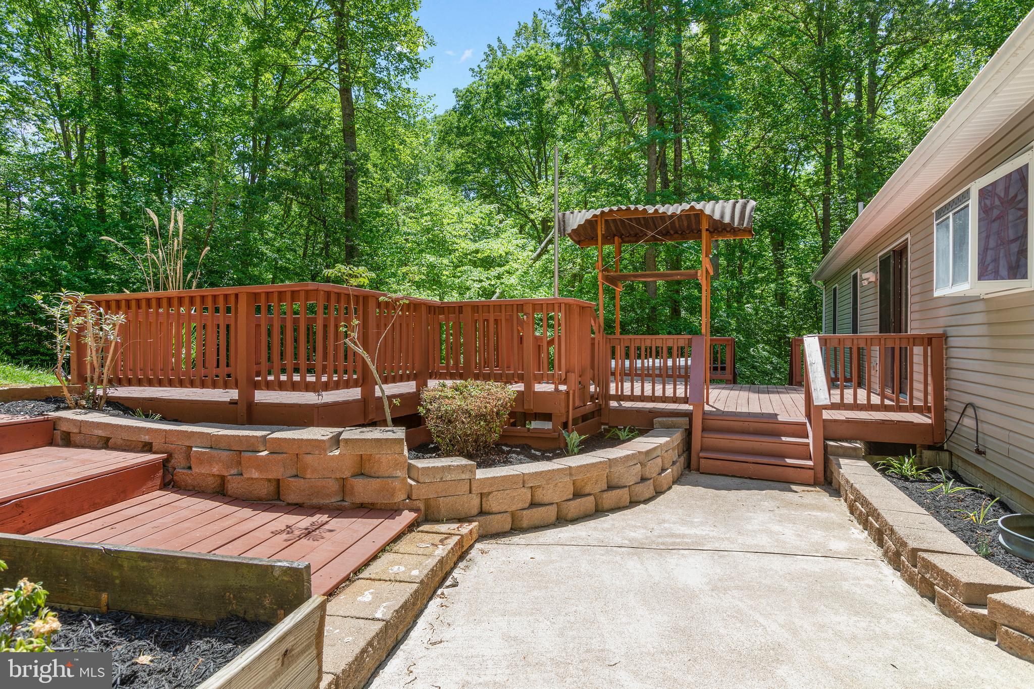 EDEN ESTATES - Residential