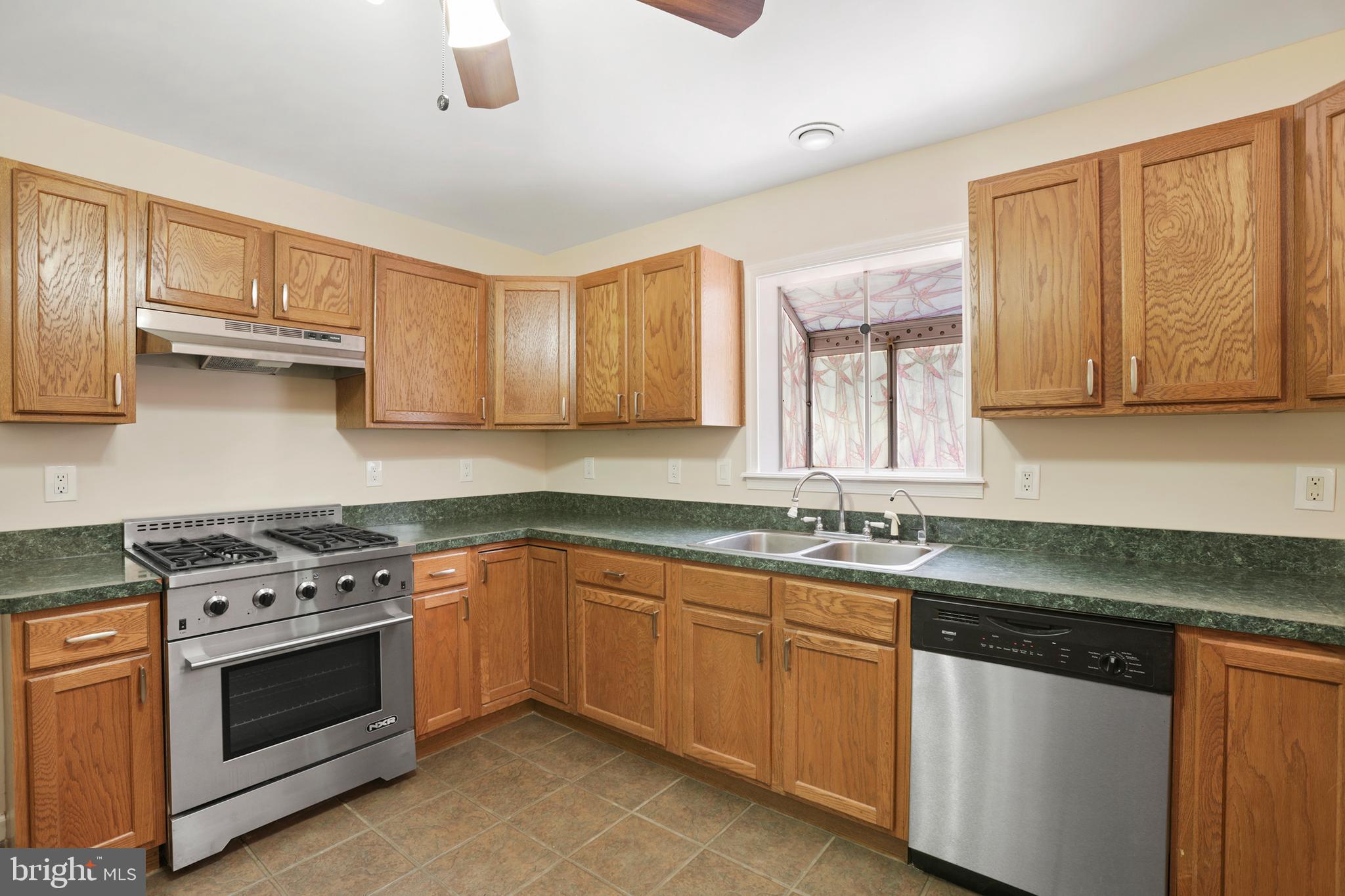 EDEN ESTATES - Residential