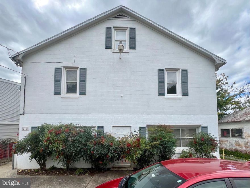 Enjoy downtown Charles Town living in this 3 bedroom, 1 bath, private entry 2nd floor apartment with a spacious living area, full kitchen, washer and dryer, and access to the unfinished attic with a finished room perfect for an office, and storage space!

Enjoy fresh air, or entertain, in the fenced rear yard that is shared with the second floor apartment.

The above listed $1,600 rent amount does not include an additional charge of $200/month for the following utilities: electric, water/sewer, and trash.

Located close to local shopping and dining, as well as WV-51, WV-115, WV-9 and US 340

No Pets!

Additional monthly costs include Renter's insurance (price based on plan selection) and Second Nature Air Filter Subscription program ($15.00/ month).

EHO.