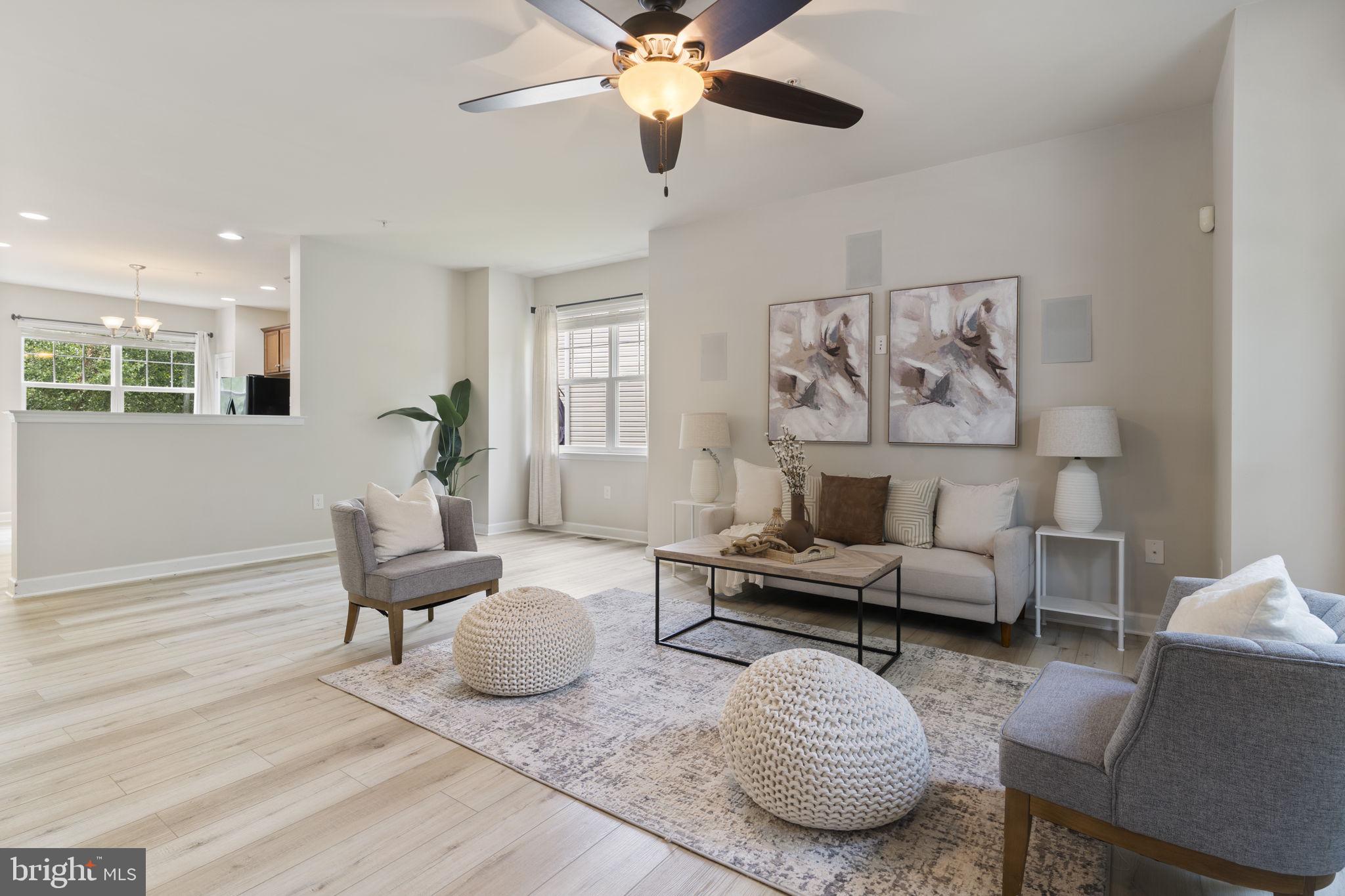 369 ENGLISH OAK LANE