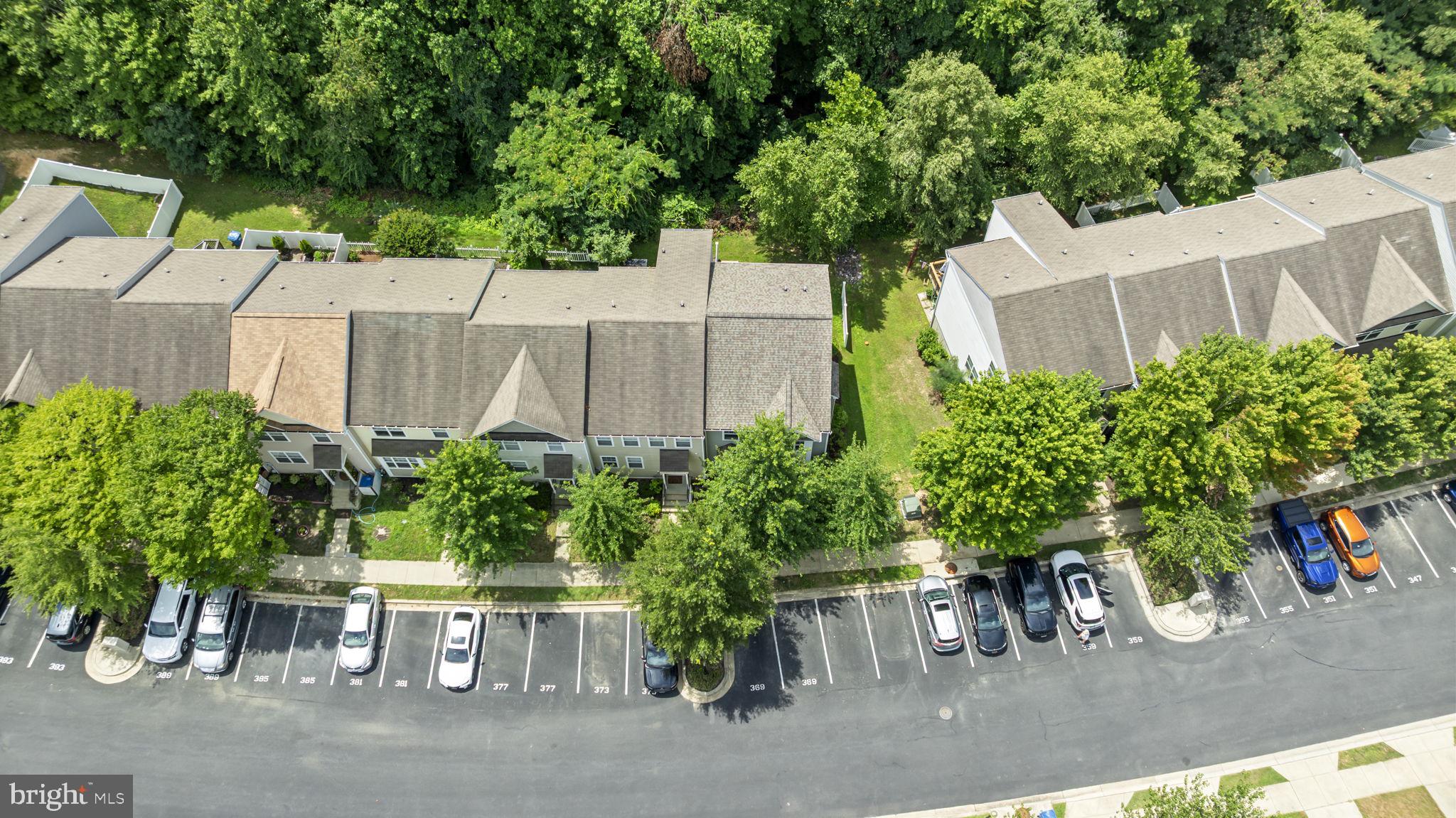 369 ENGLISH OAK LANE