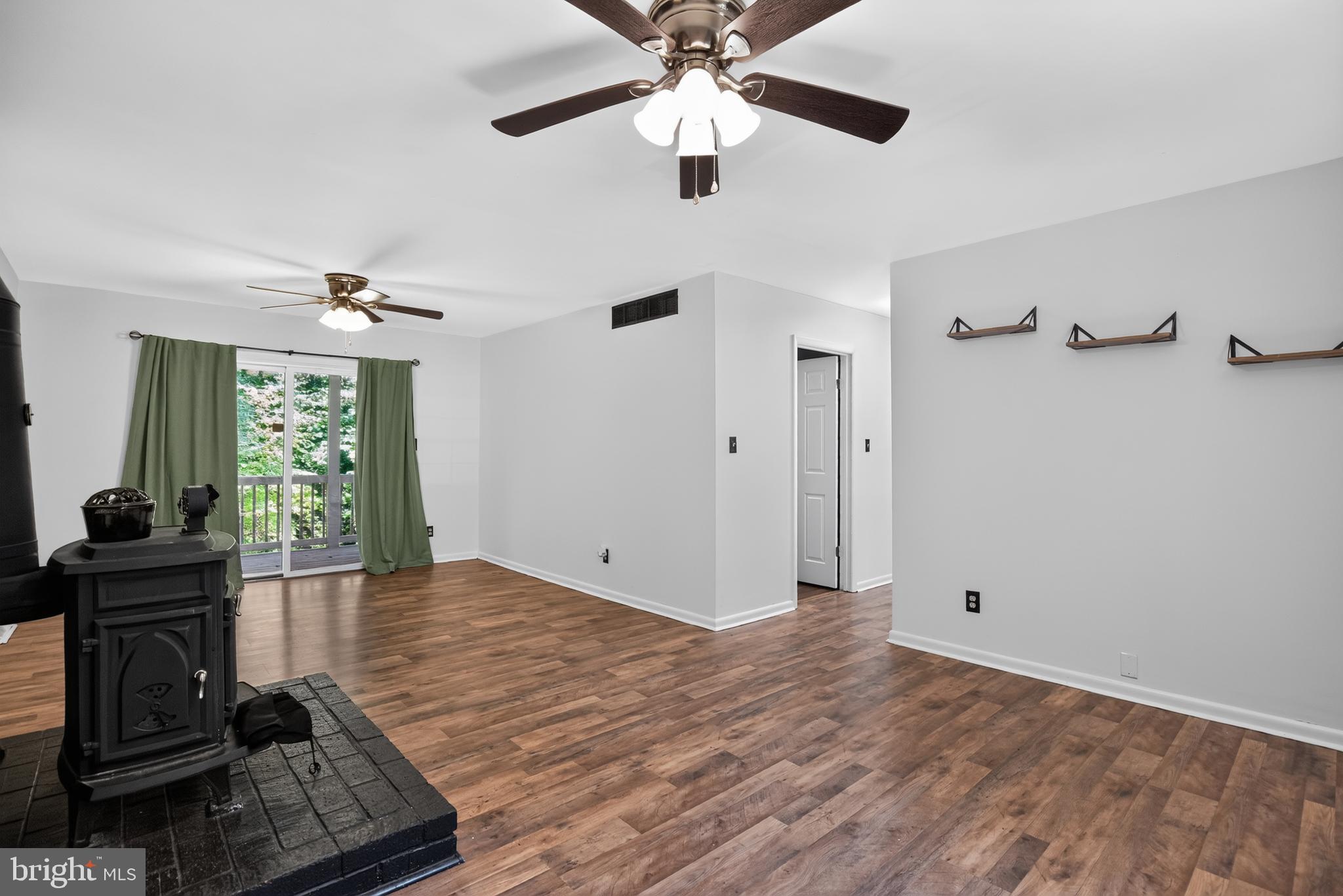 42544 ANNE COURT