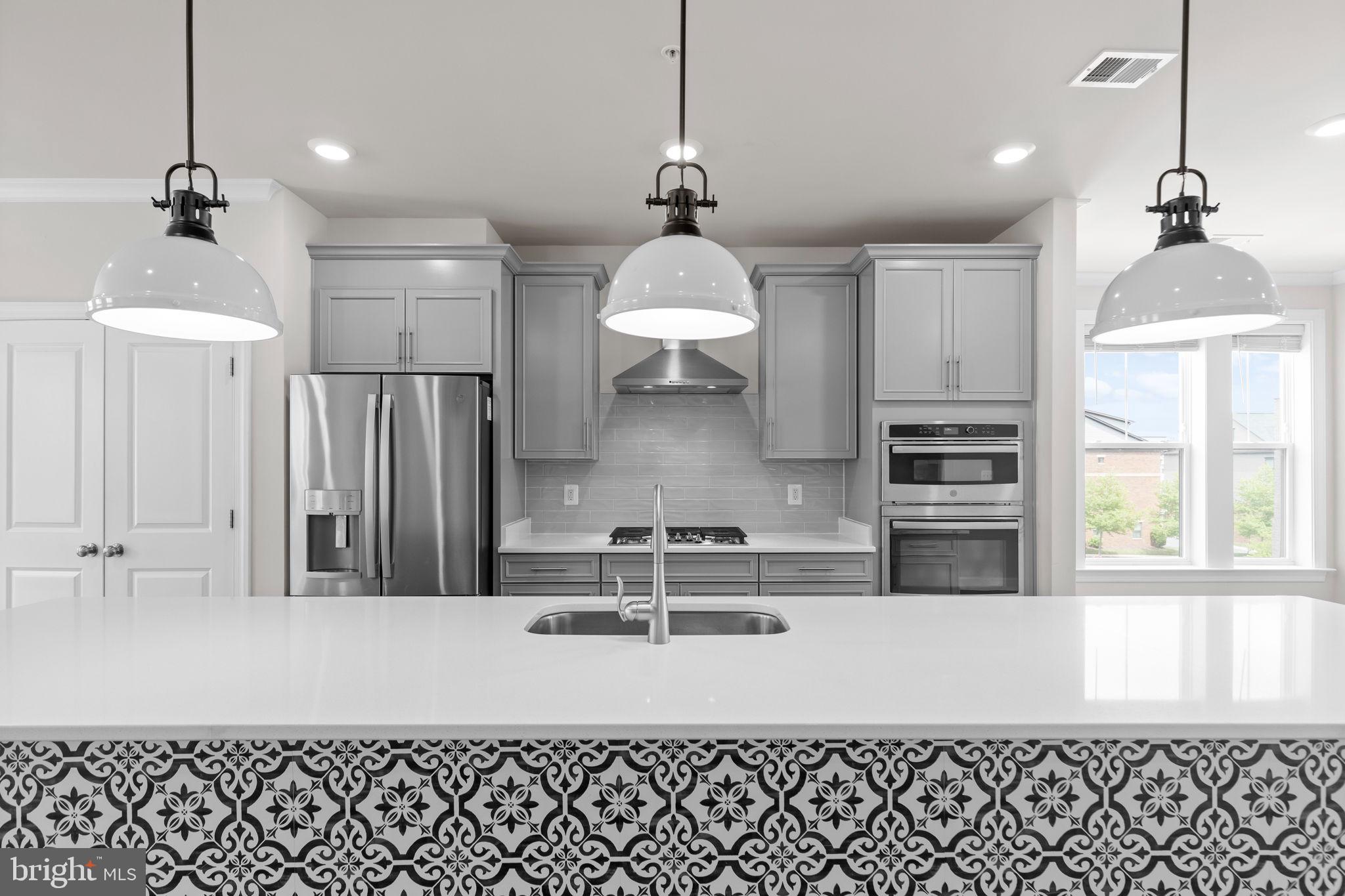 METRO WALK AT MOOREFIELD STATION - Residential