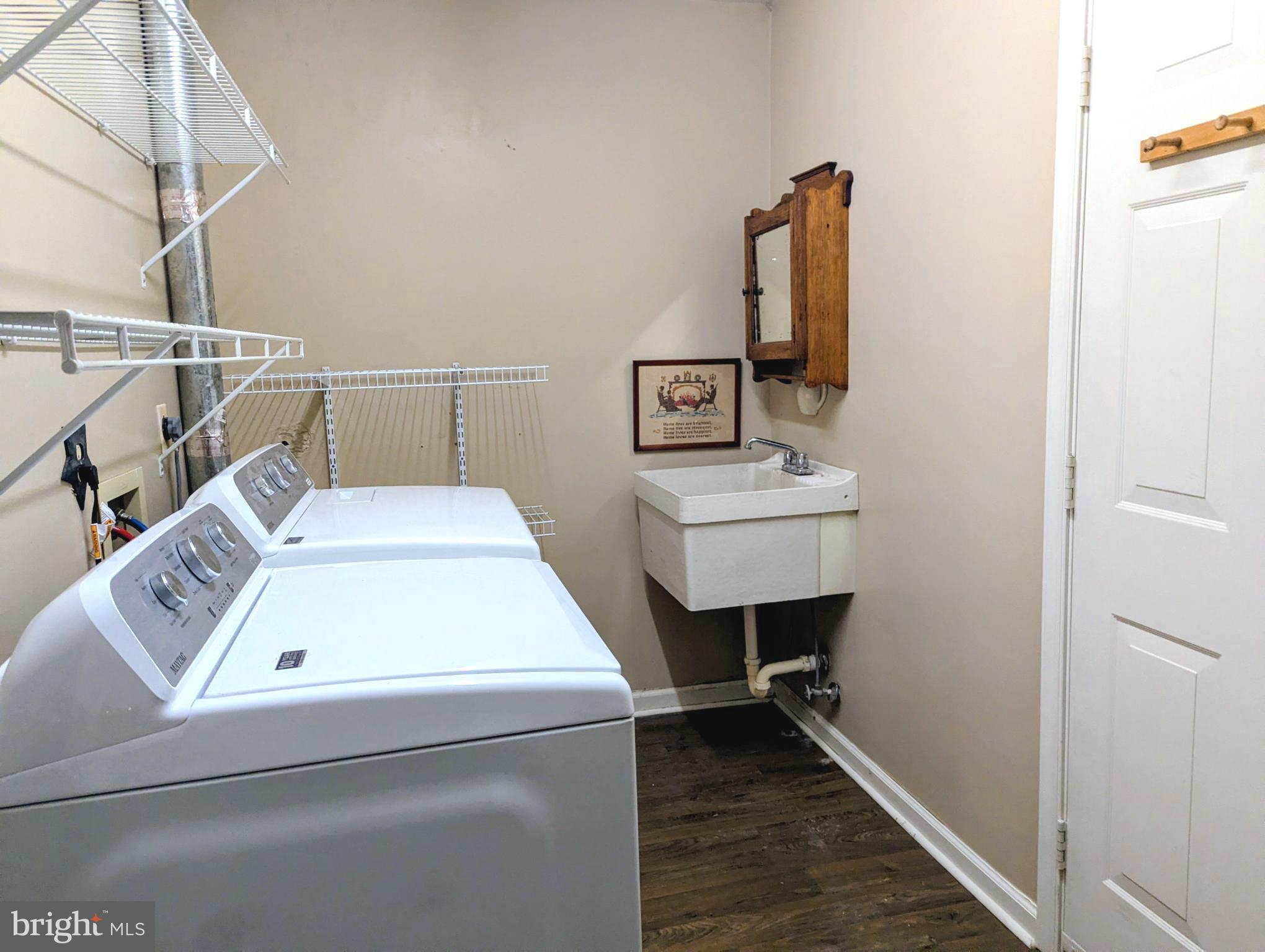 SPRING CHASE - Residential