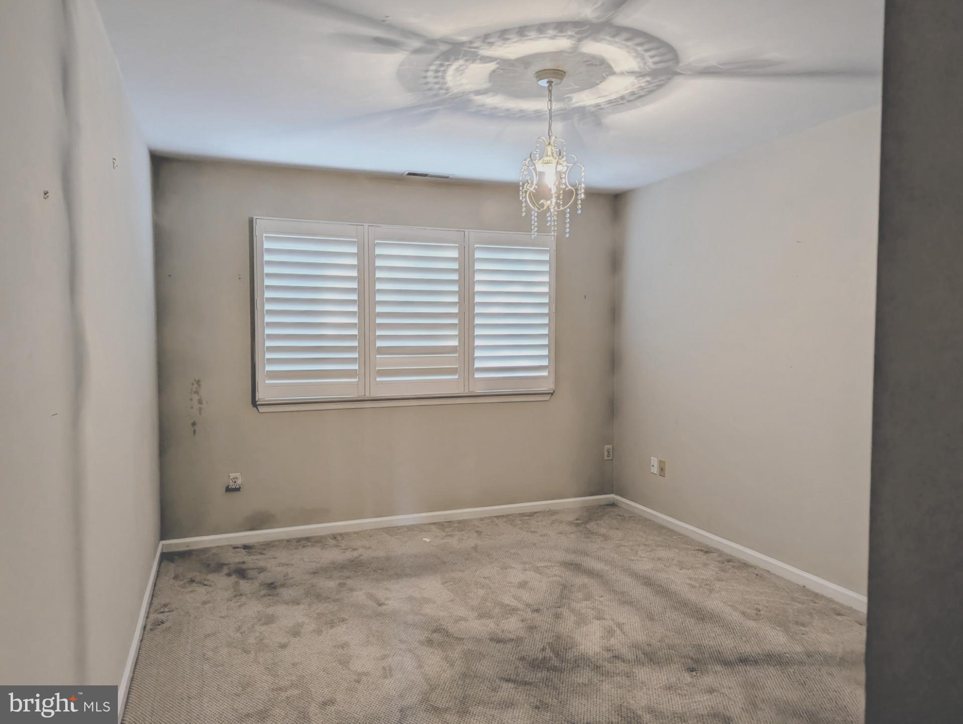 SPRING CHASE - Residential