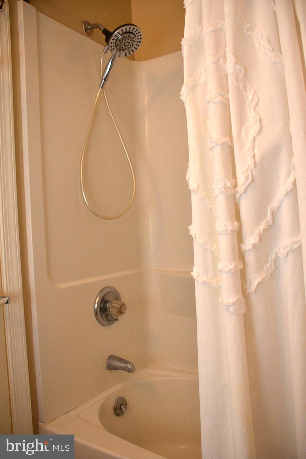 SPRING CHASE - Residential