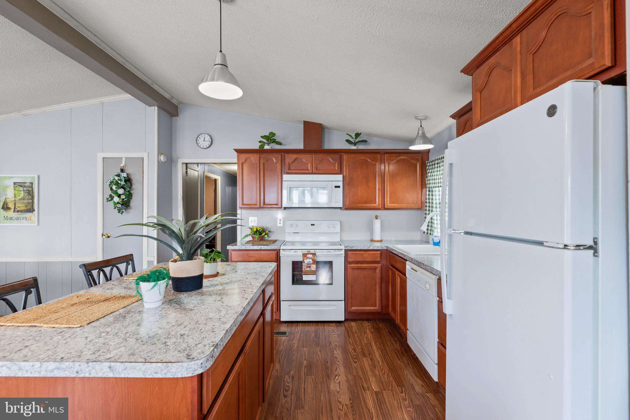 BRIARWOOD - Residential