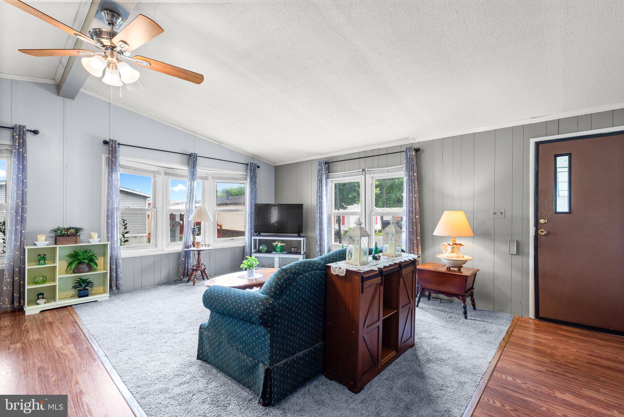 BRIARWOOD - Residential