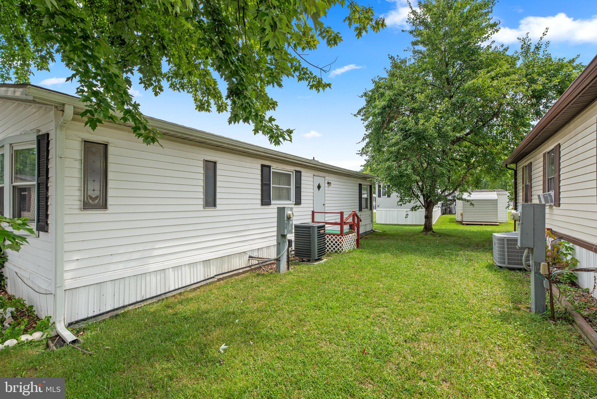 BRIARWOOD - Residential