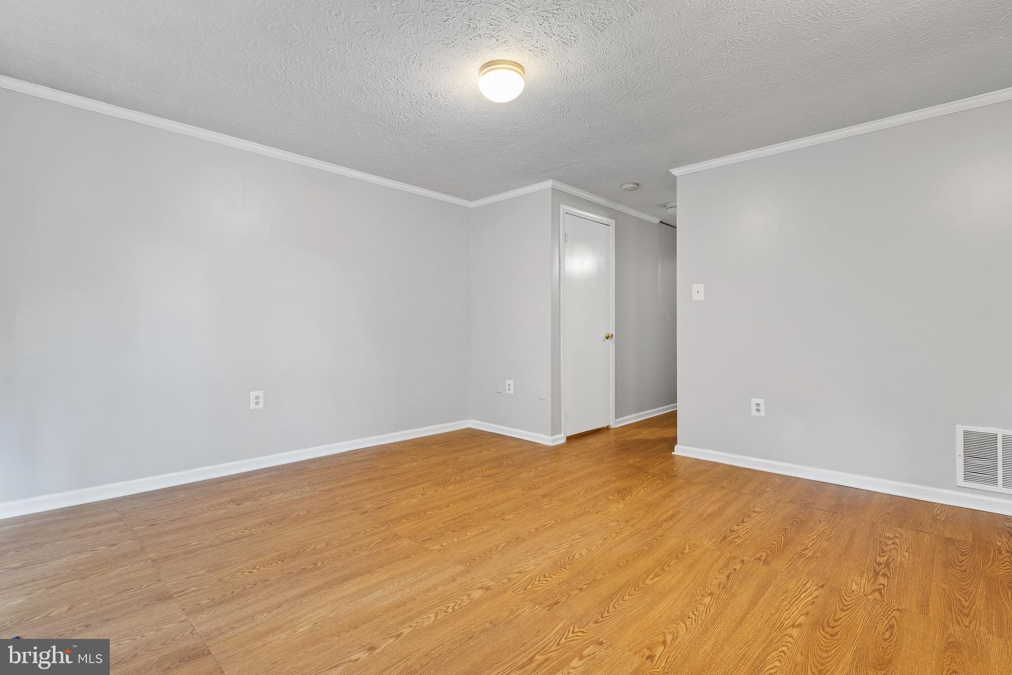 NEWGATE - Residential Lease