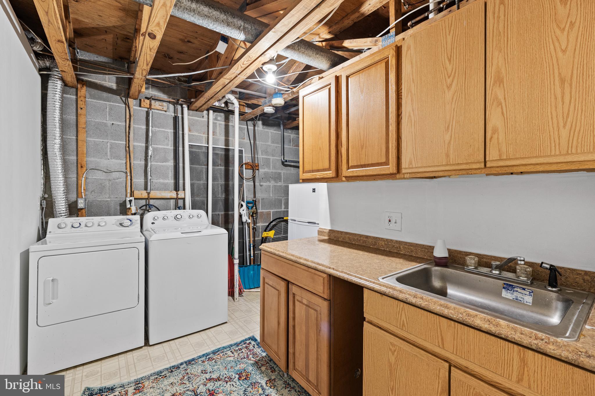 NEWGATE - Residential Lease