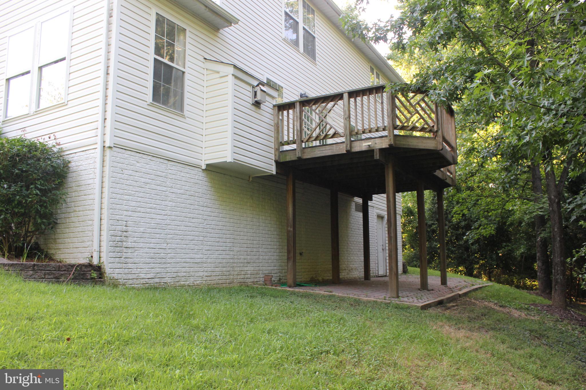 SUMMIT CREEK - Residential Lease