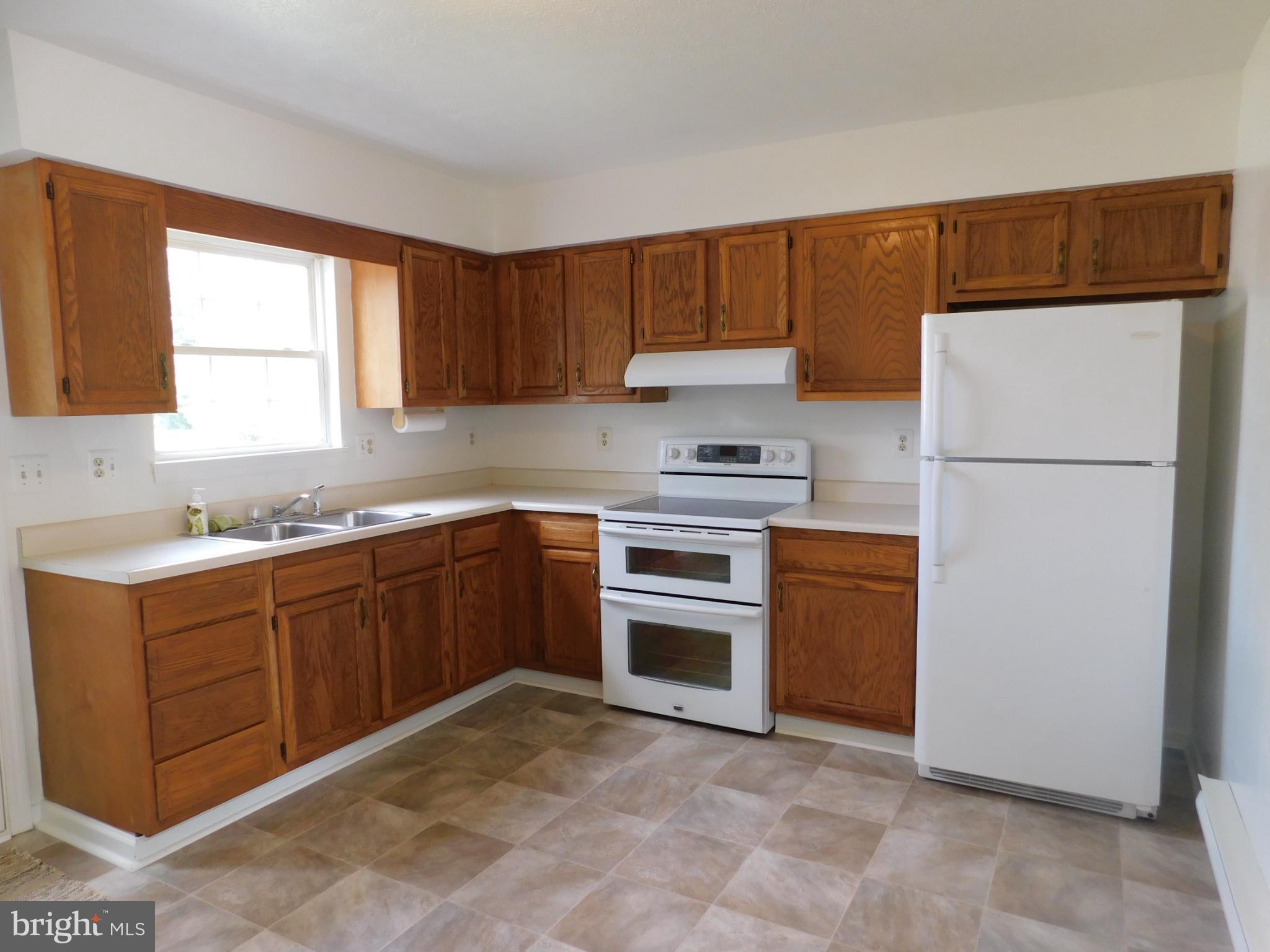 OXFORD VILLAGE - Residential Lease